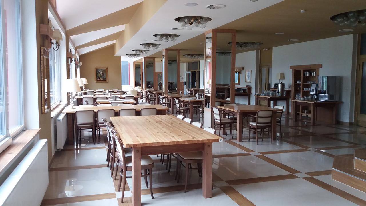 Hotel Bouczech 리프노나드비타보브 외부 사진